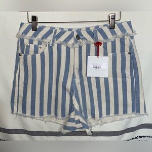 NWT Womens Size Small Shorts